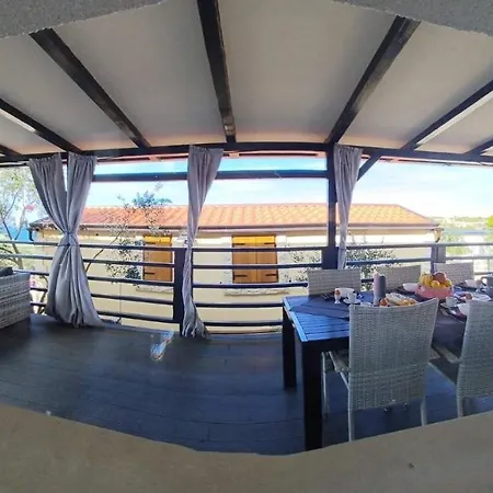 Mobile Tiva Apartment Drage
